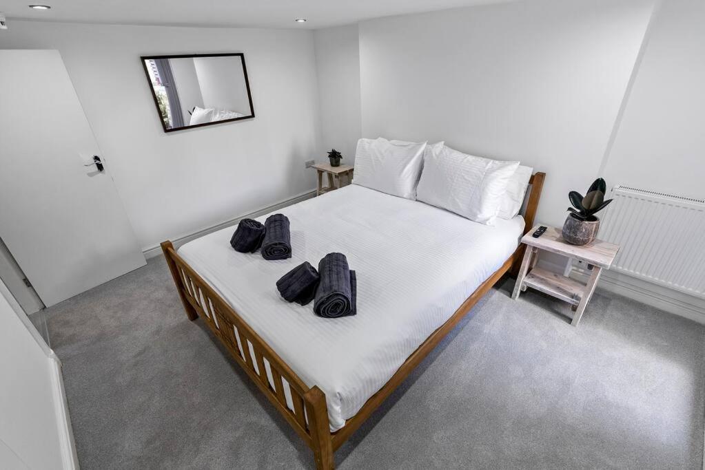 Newly Refurbed, Central Apartment With Free Parking And Hot Tub Lytham St Annes Luaran gambar